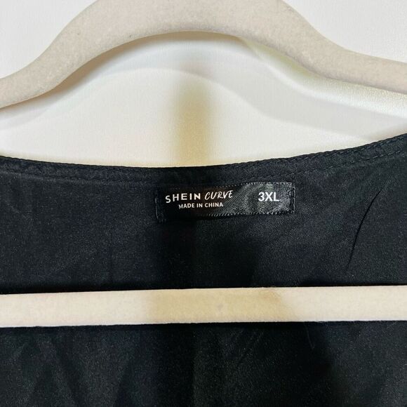 SHEIN Curve Black Wrap Dress Lace Cap Sleeves - Picture 2 of 11